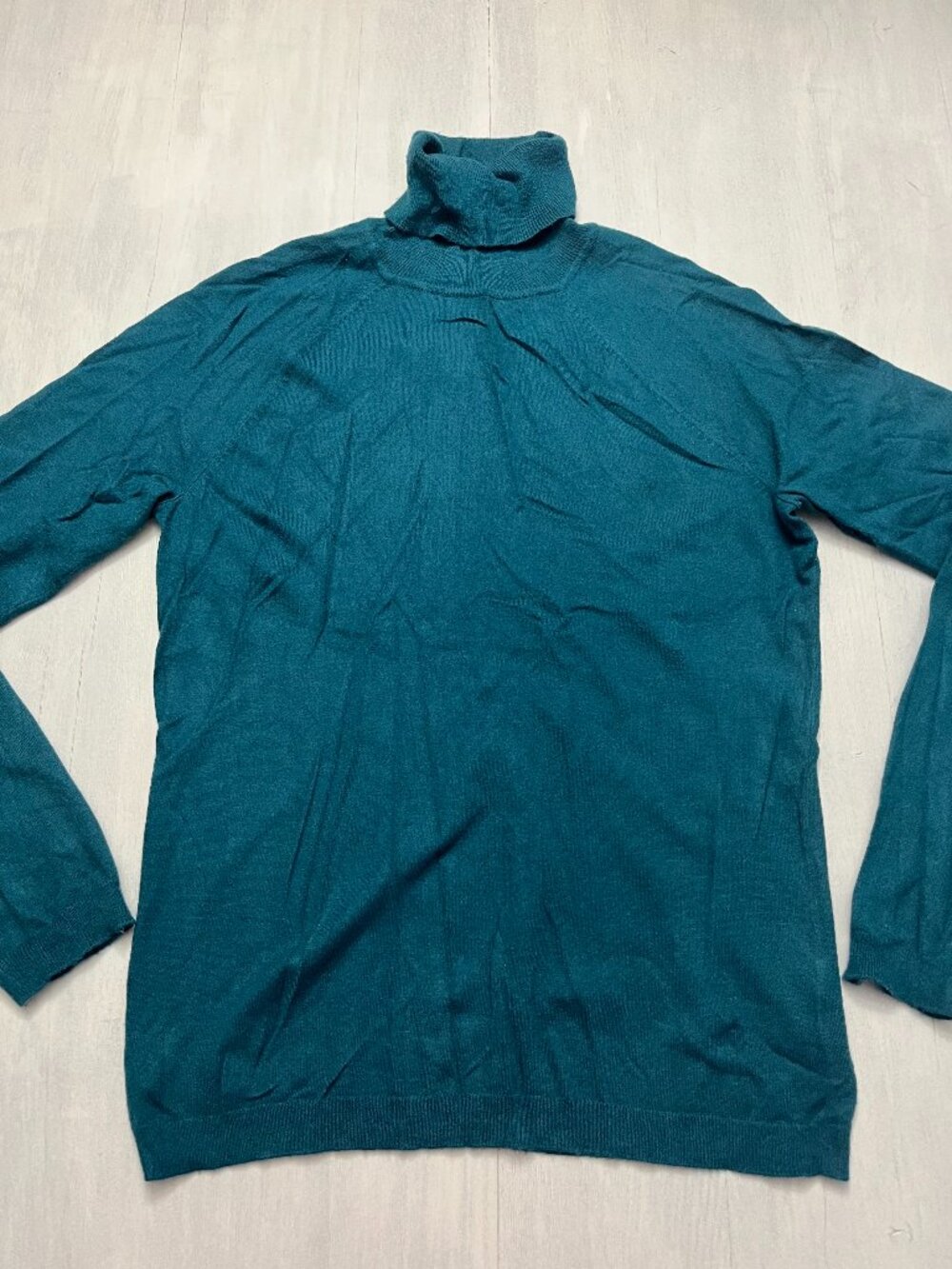 Talbots Fine-Gauge Turtleneck Sweater in Emerald Green